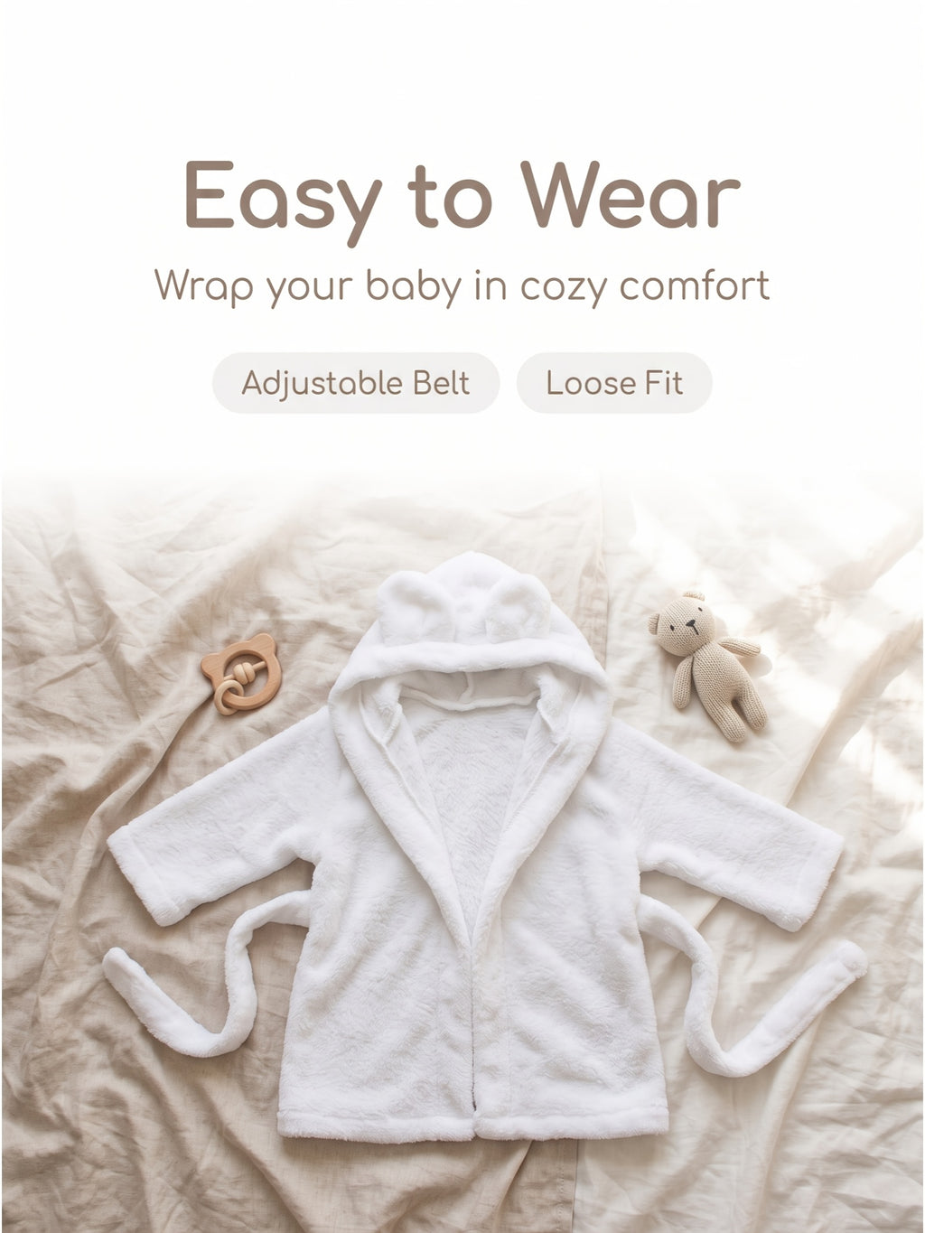 Newborn white hooded bathrobe