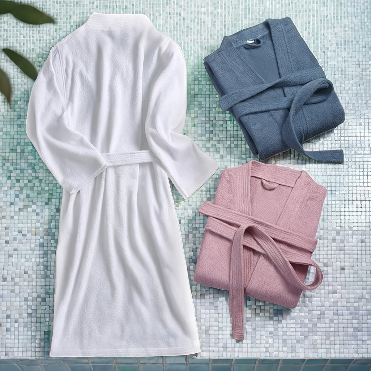 Women's long towelling bathrobe