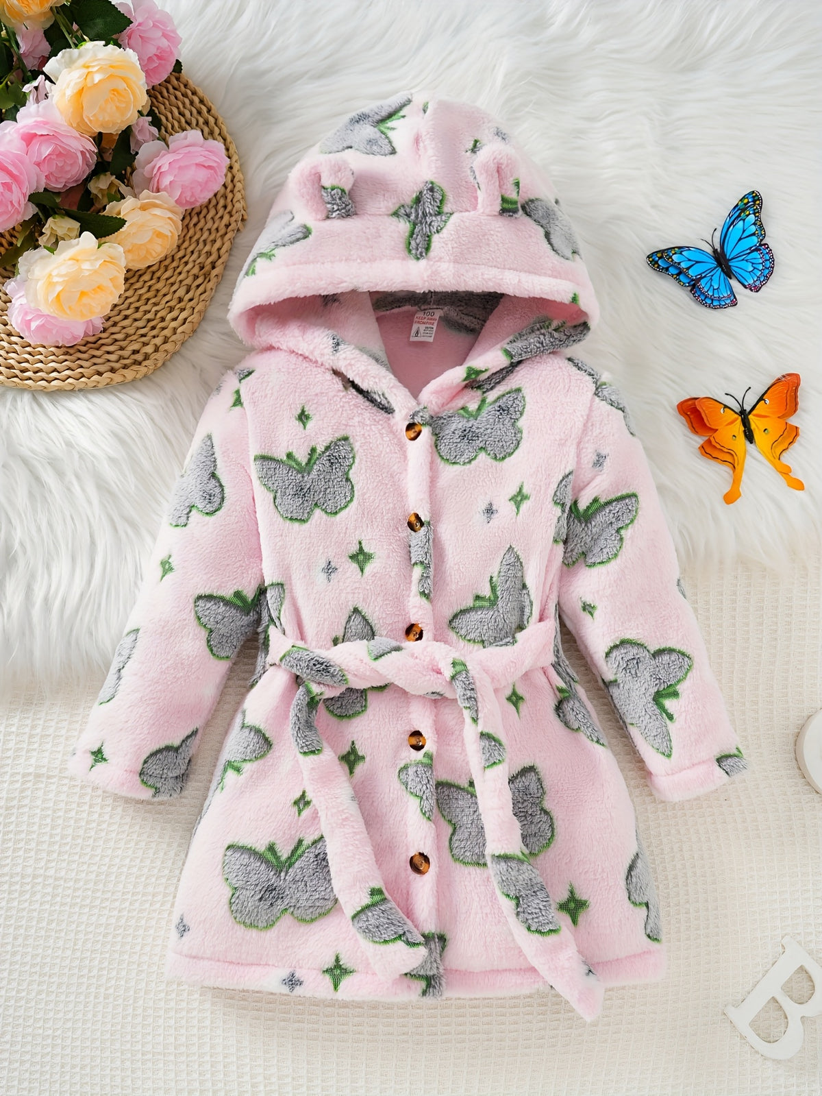 Girls' pink flannel bathrobe