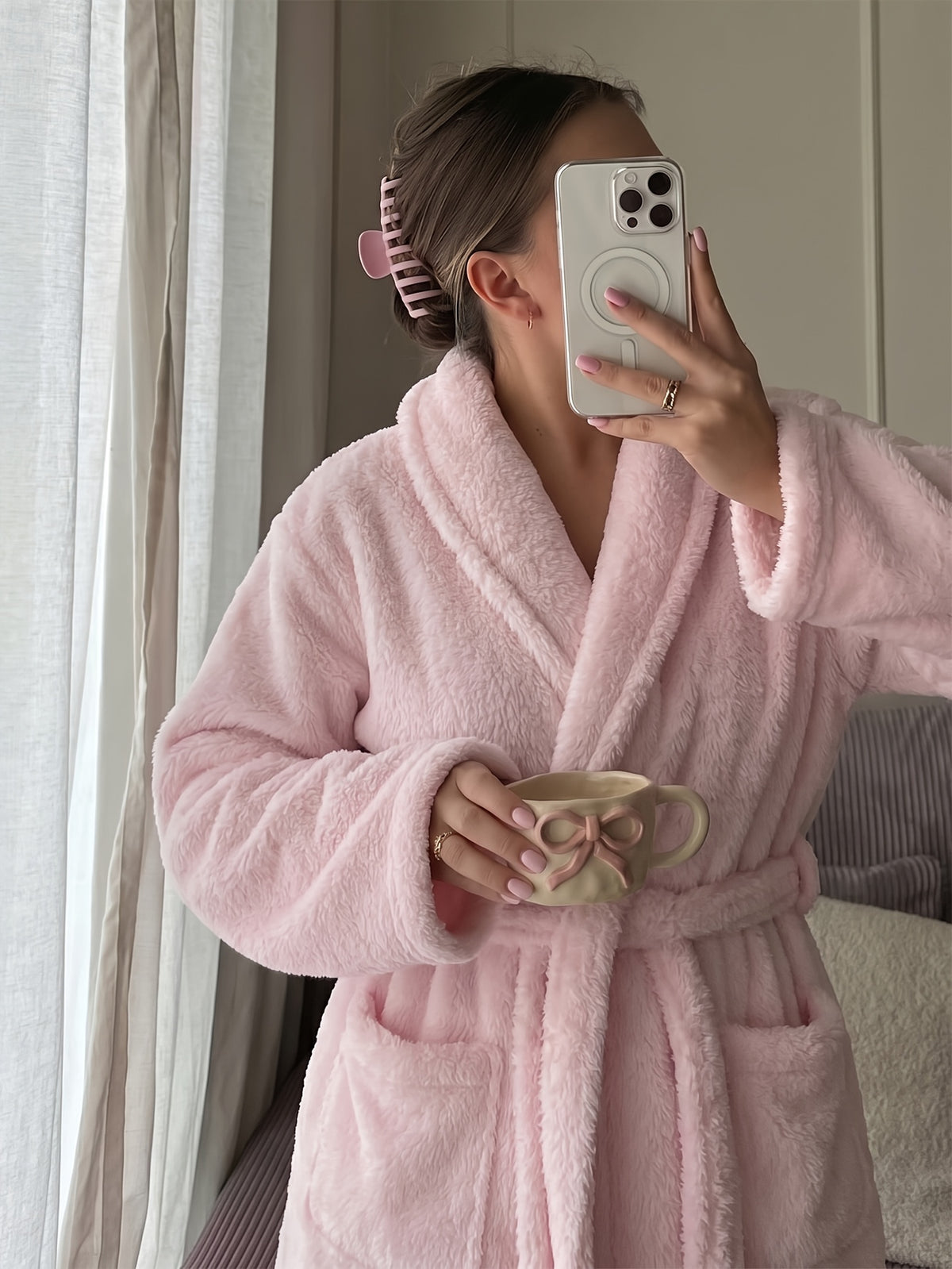 Unisex fluffy fleece dressing gown