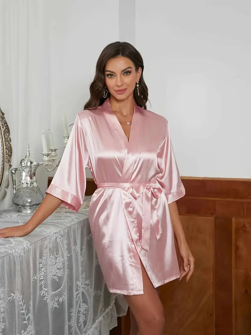 Women's pink satin kimono robe — Pink