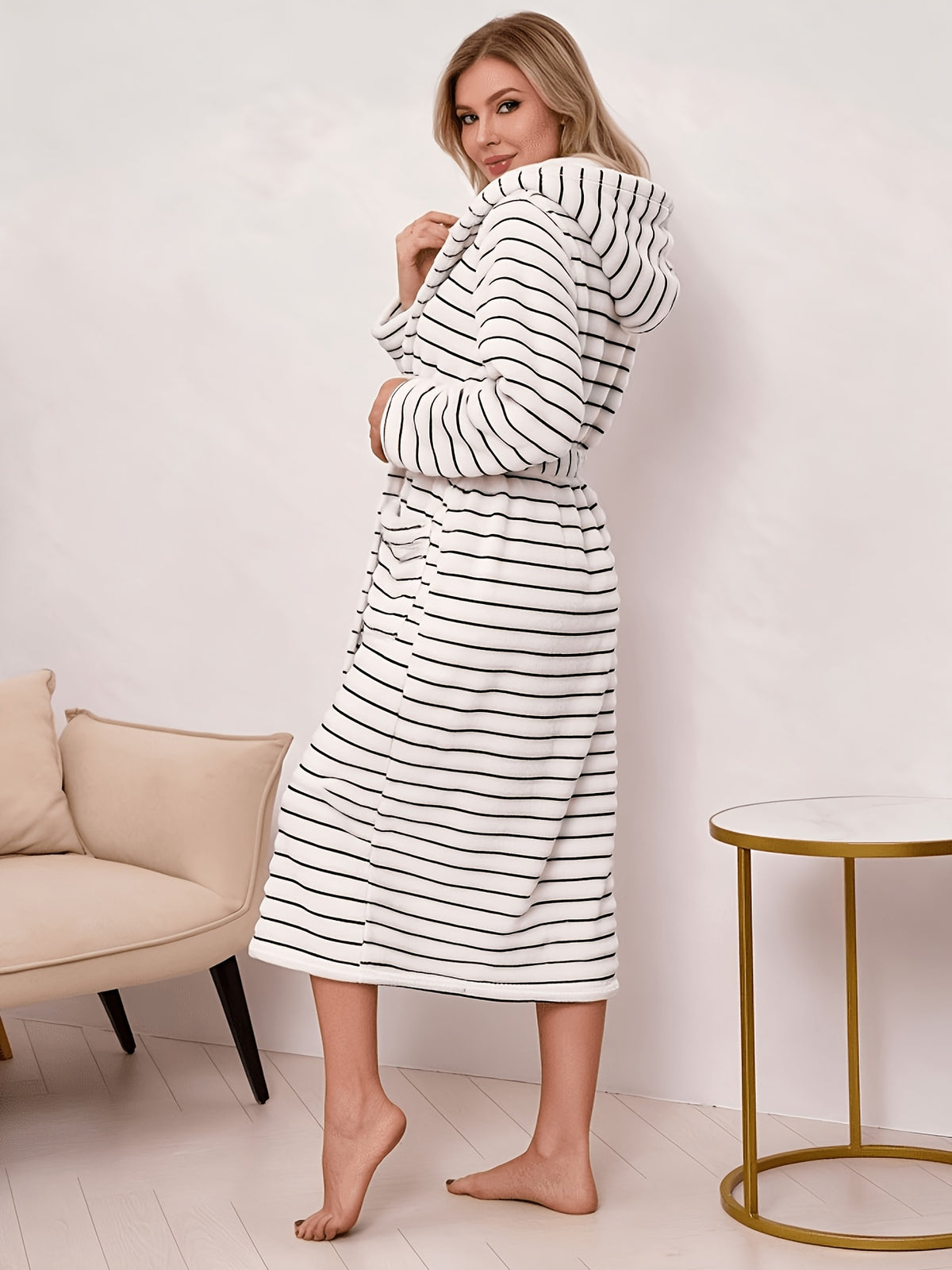 Women's white hooded striped bathrobe