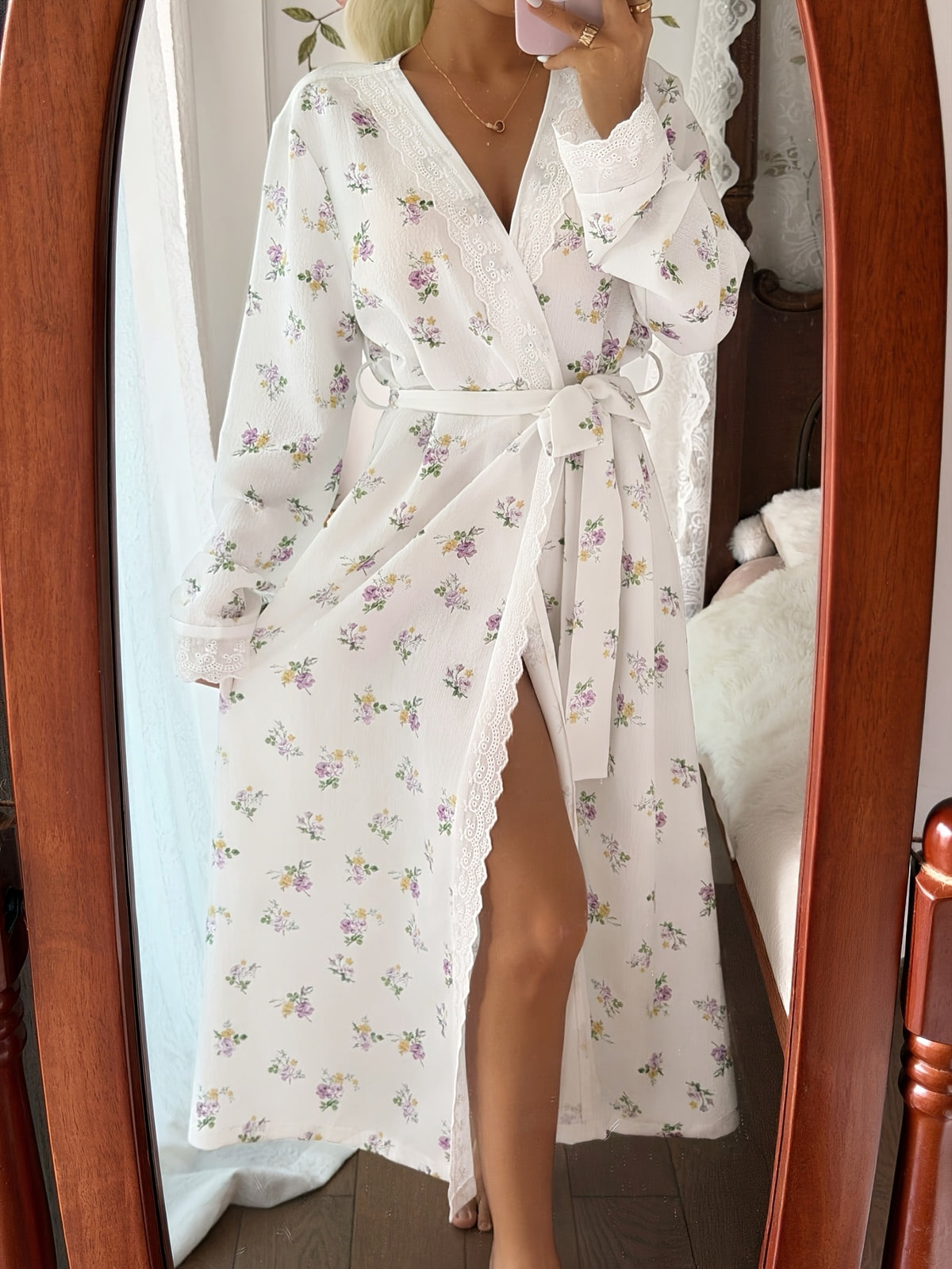 Women's ivory floral lace trim dressing gown