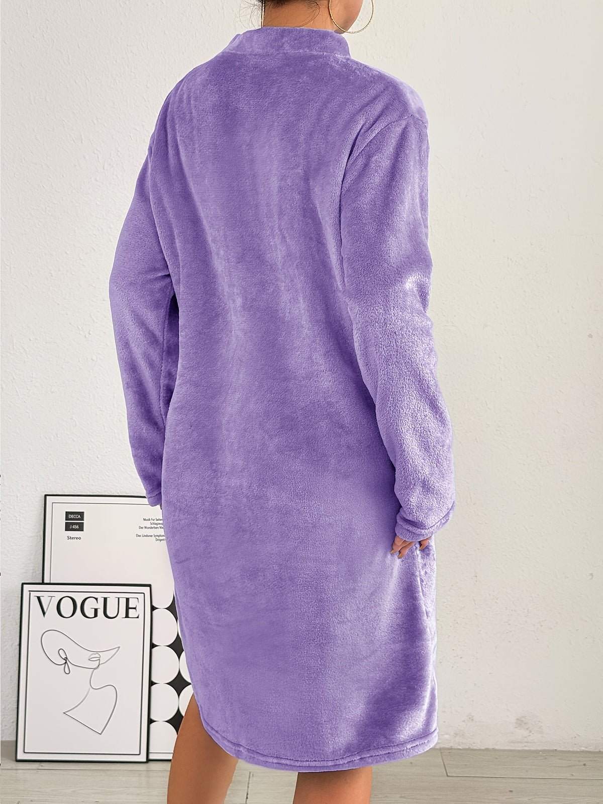 Women's zip-up flannel dressing gown