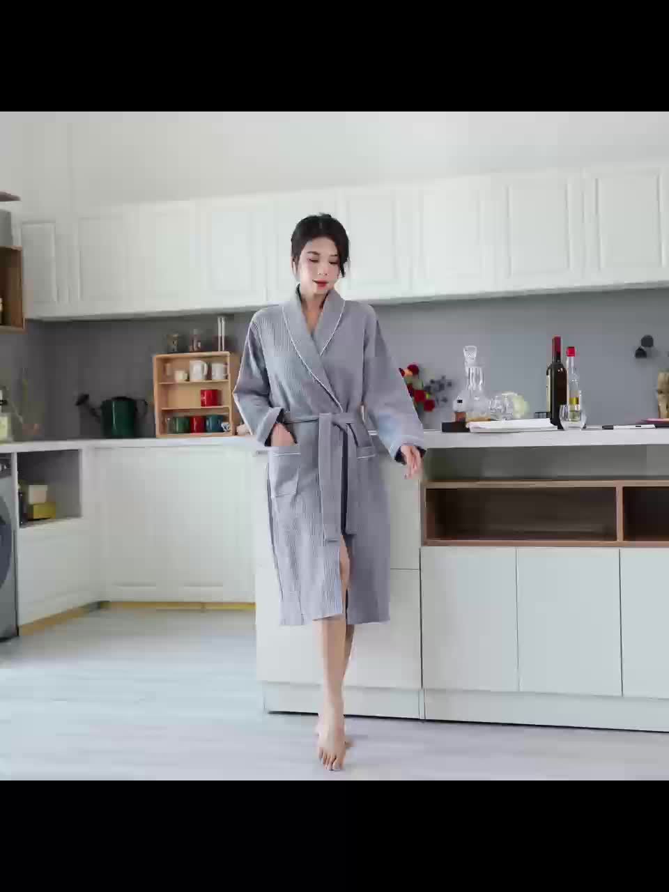 Women's waffle bathrobe
