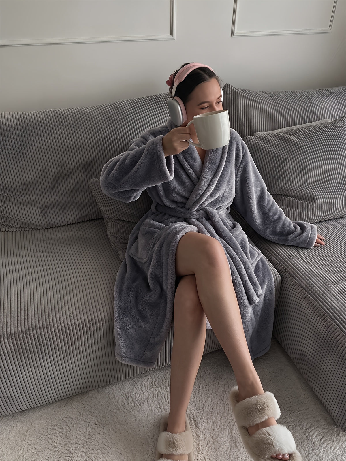 Unisex fluffy fleece dressing gown