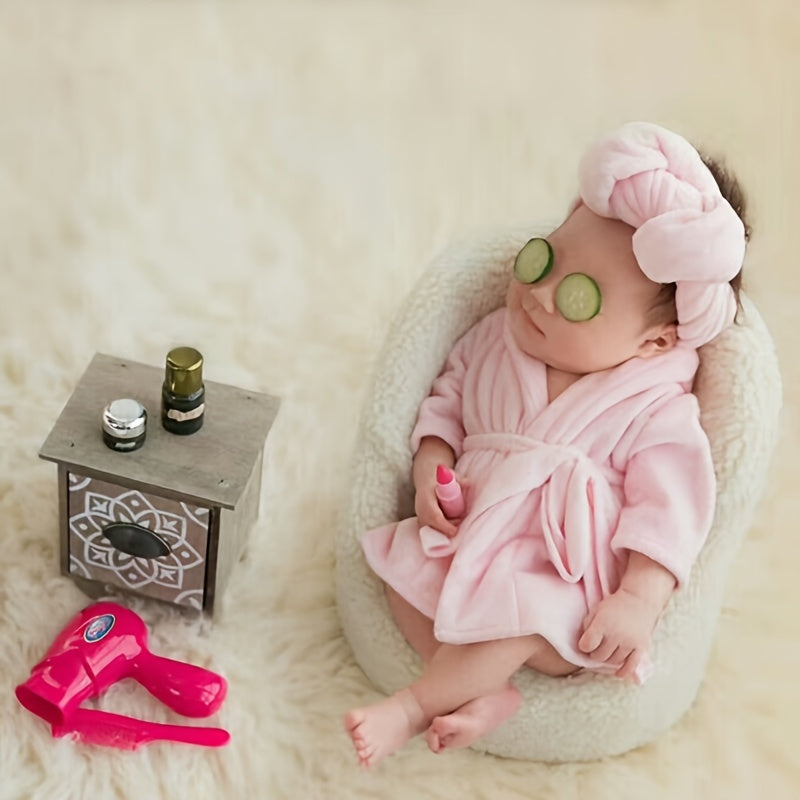 Newborn hooded flannel dressing gown