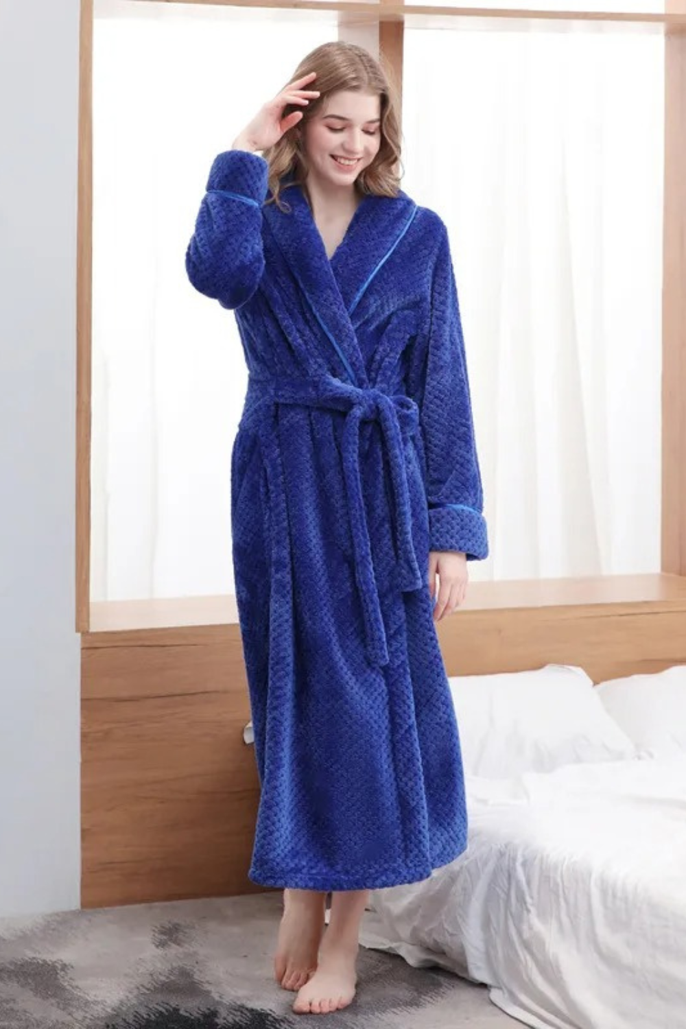 Women's long fleece dressing gown, ultra-soft — Blue Image
