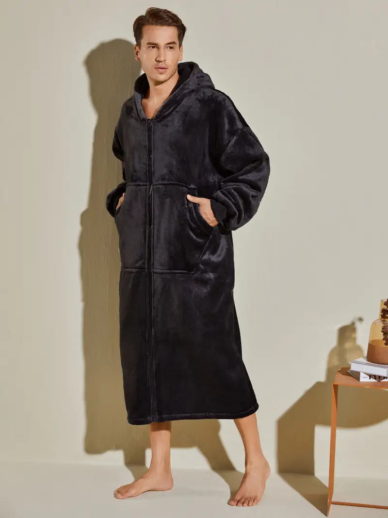 Men's hooded flannel bathrobe, one size — Black