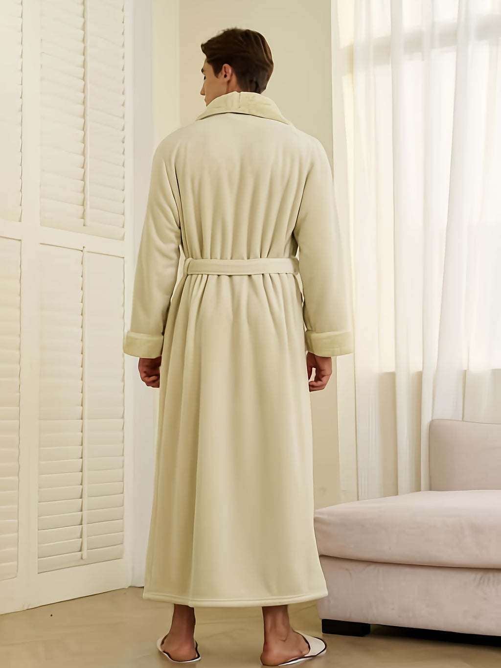 Women's fleece bathrobe