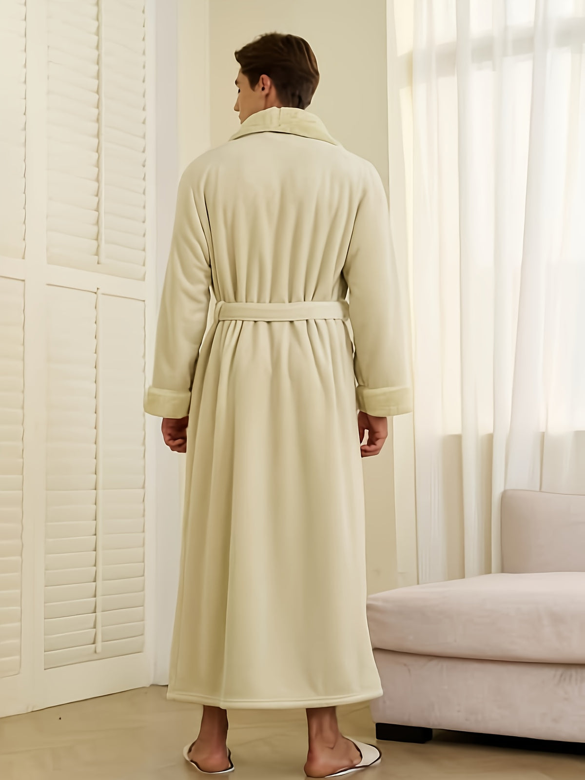 Women's fleece bathrobe
