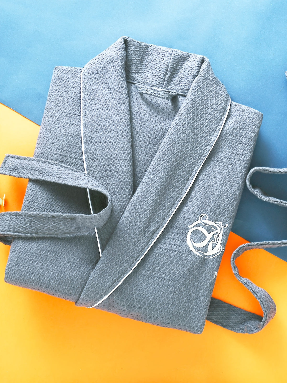 Men's waffle bathrobe