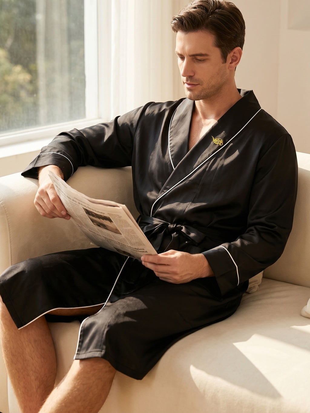 Men's embroidered satin dressing gown and shorts set