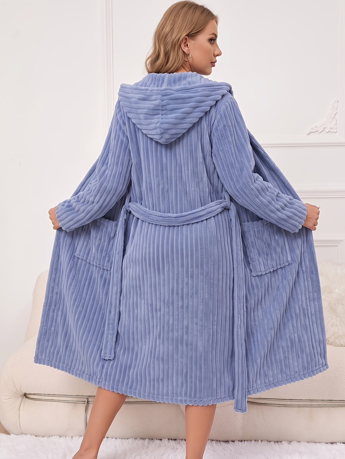 Women's ribbed coral fleece bathrobe
