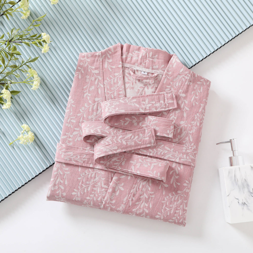 Women's bathrobe