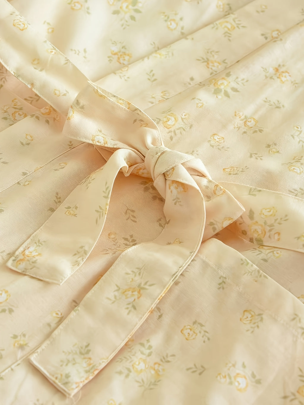 Women's cream jacquard kimono dressing gown