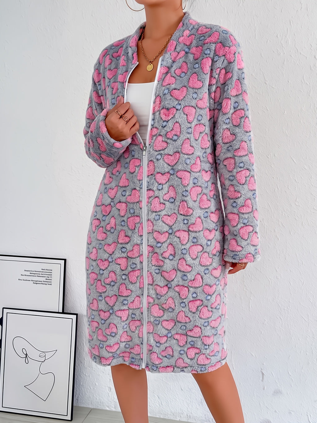 Women's heart and polka dot flannel zip-up dressing gown