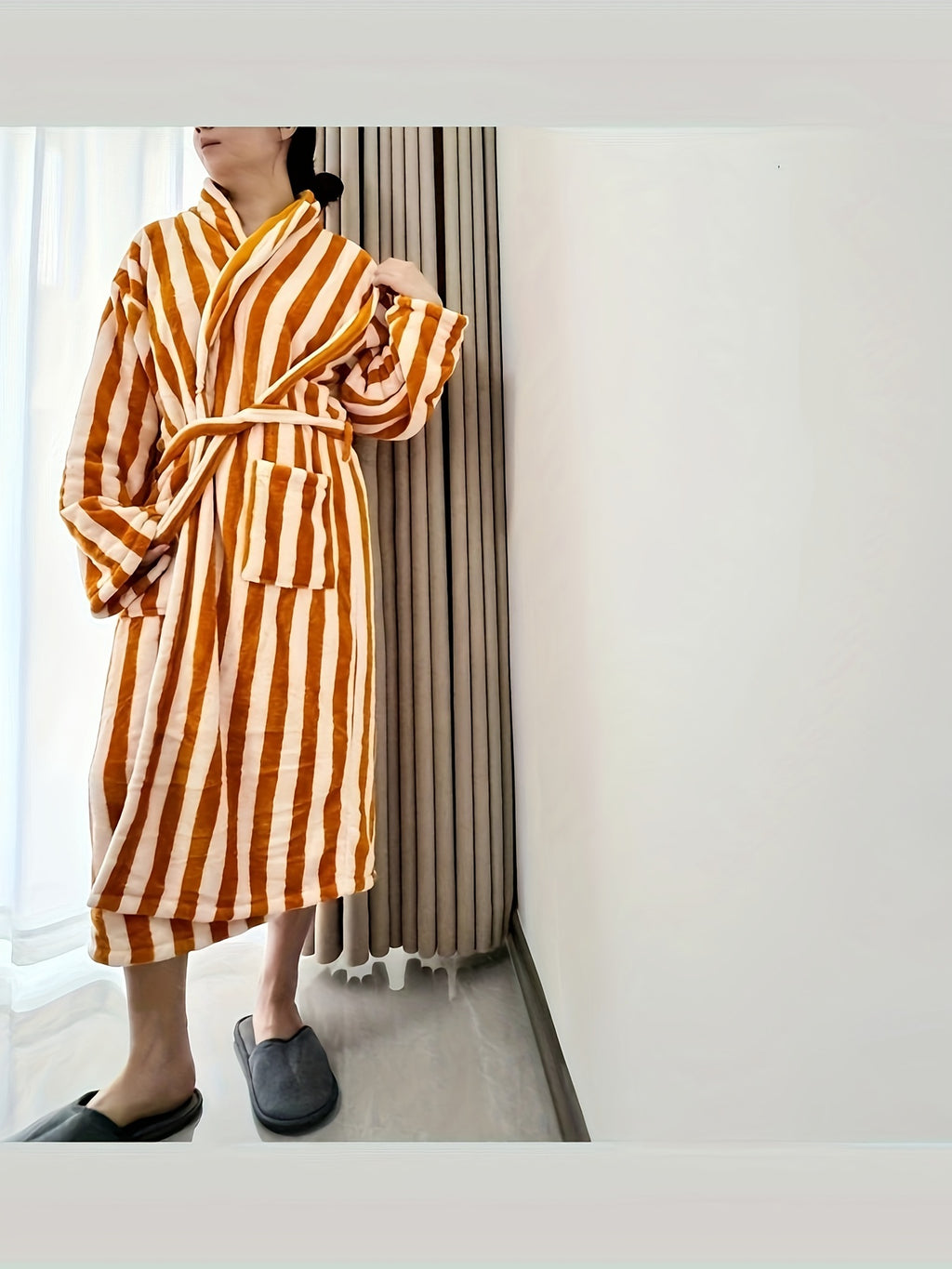 Women's green striped waffle dressing gown