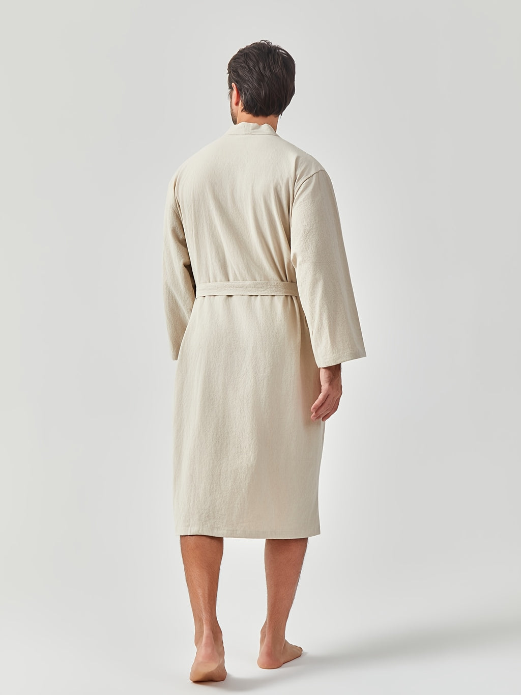Women's linen bathrobe