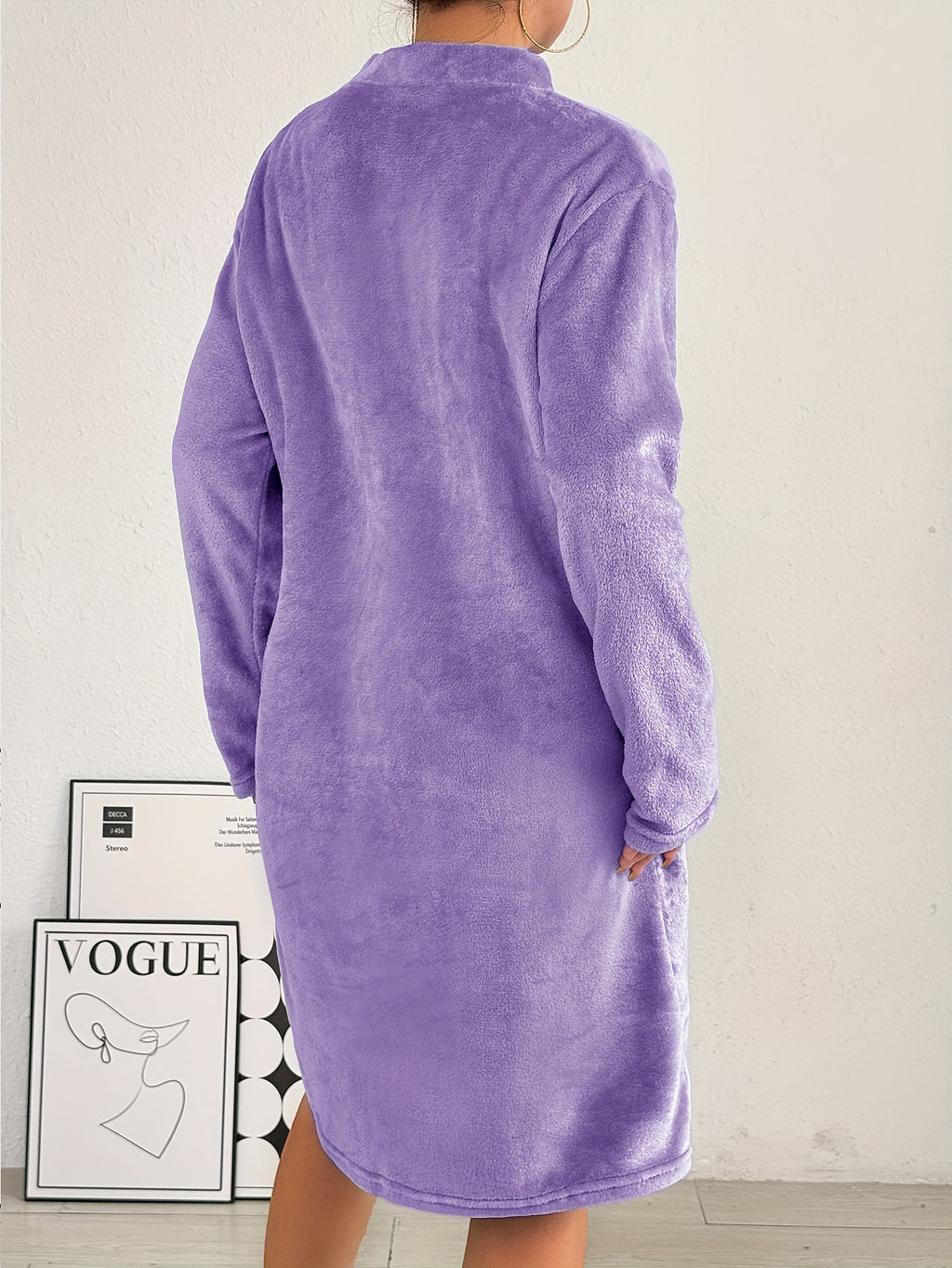 Women's plus size zip-up flannel dressing gown