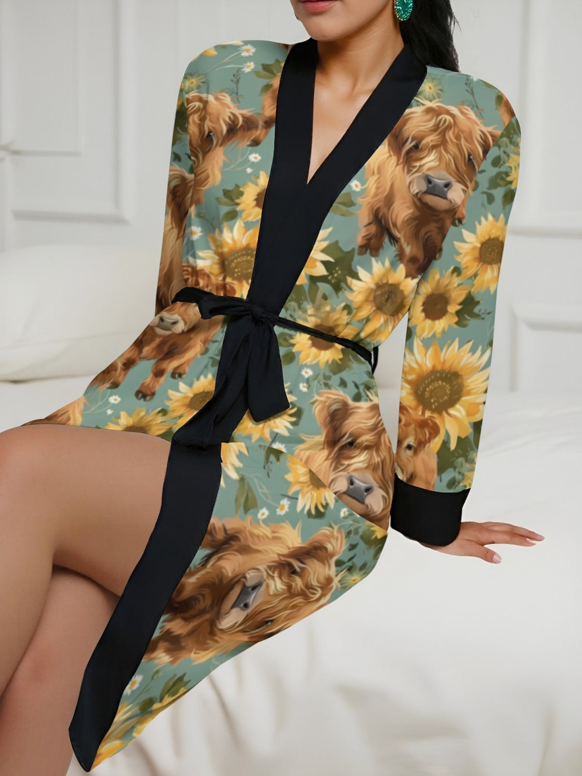 Women's plus size Highland cow and sunflower print dressing gown