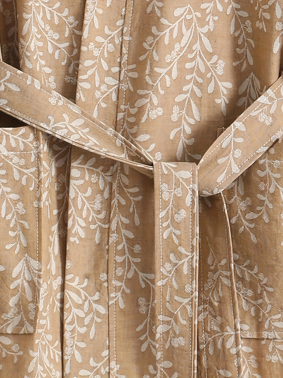 Women's bathrobe