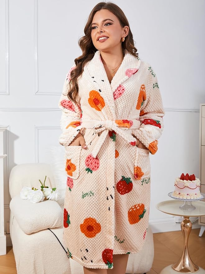 Women's short fleece bathrobe, plus size