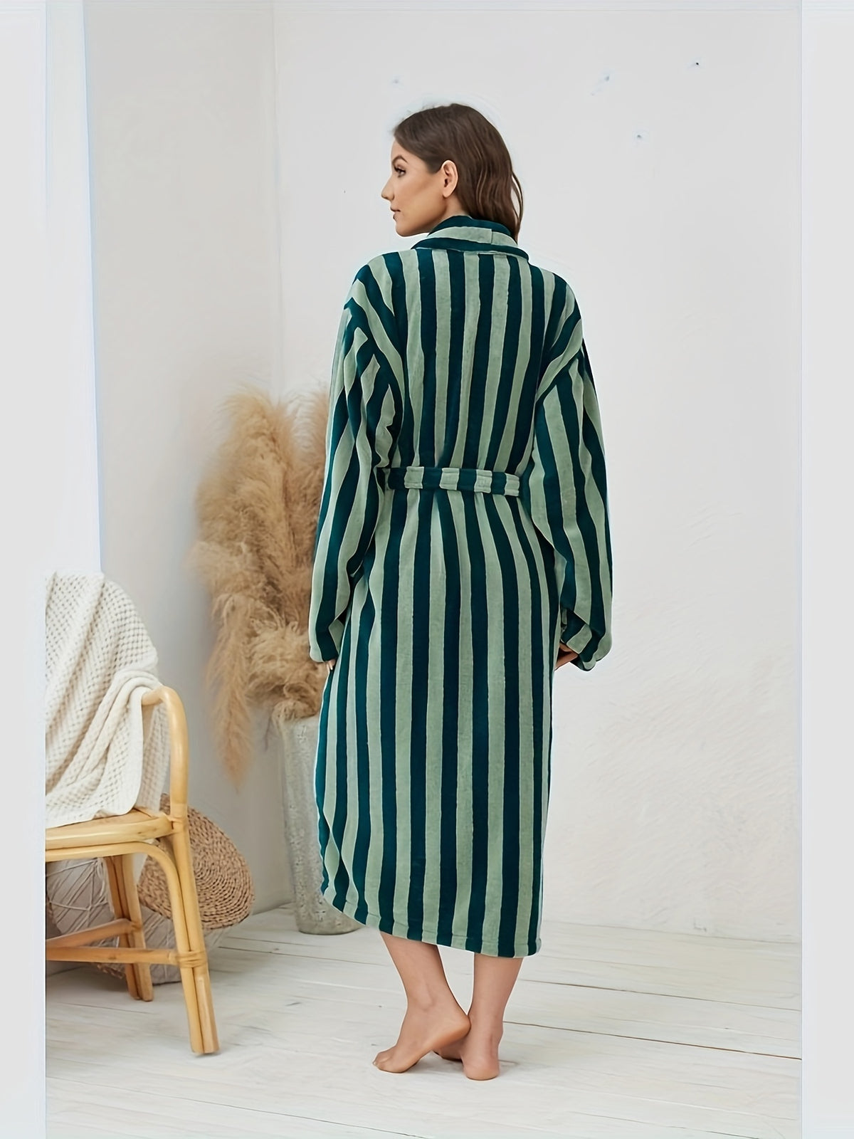 Women's green striped waffle dressing gown