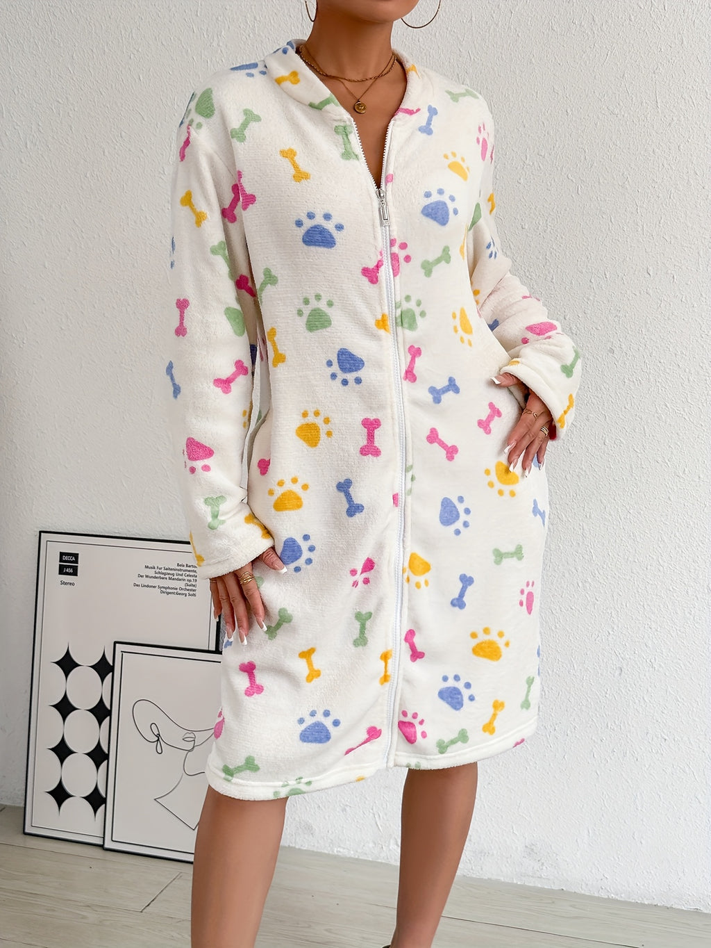 Women's pink flannel zip-up dressing gown