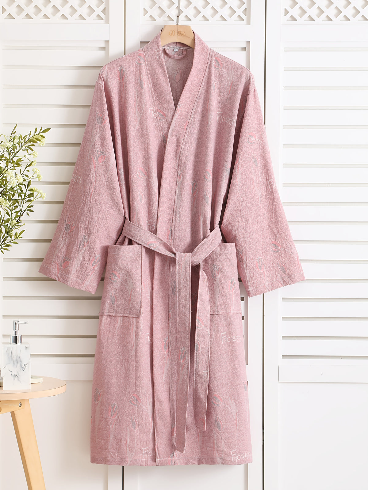 Women's jacquard bathrobe