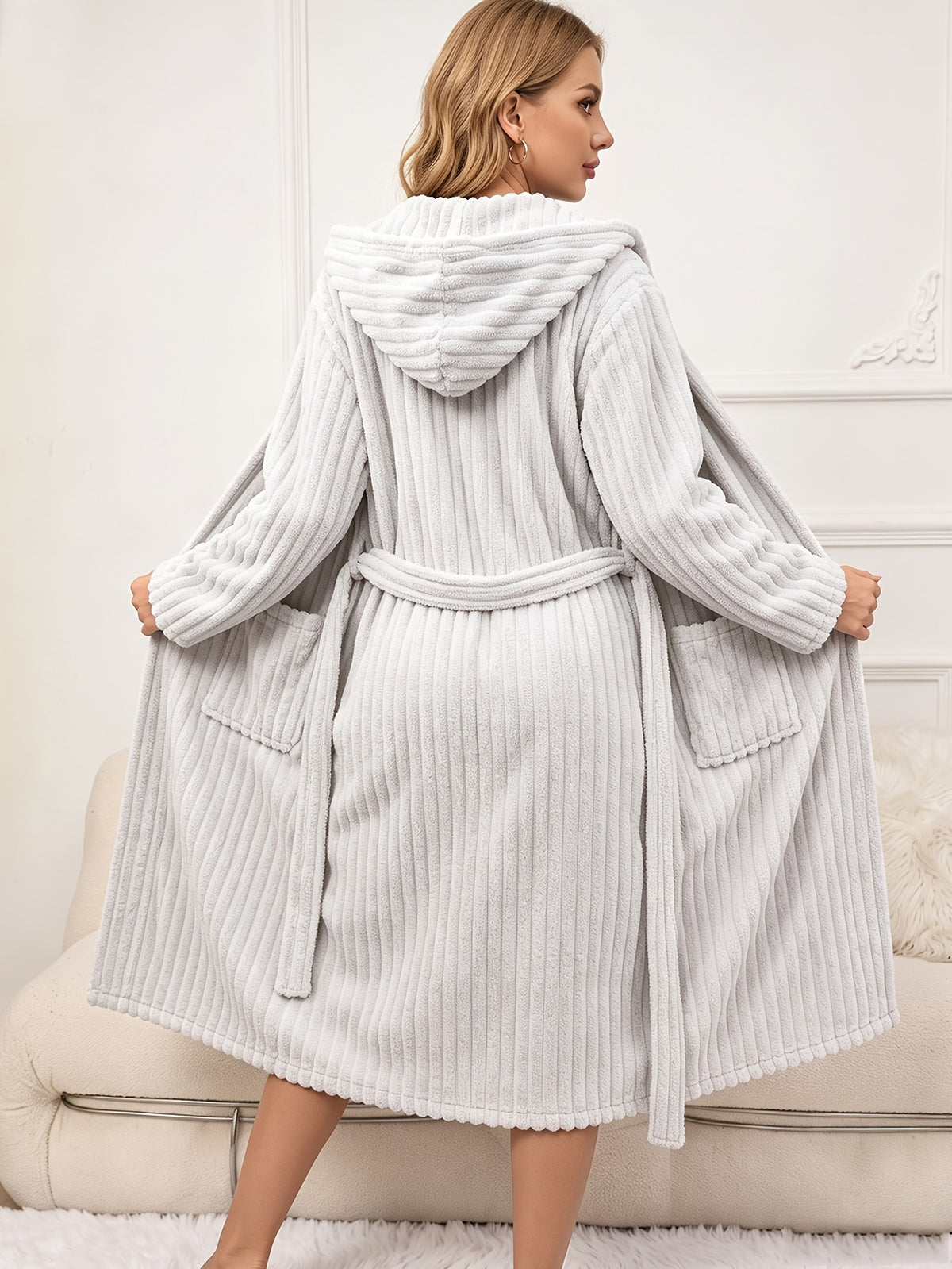 Women's ribbed coral fleece bathrobe