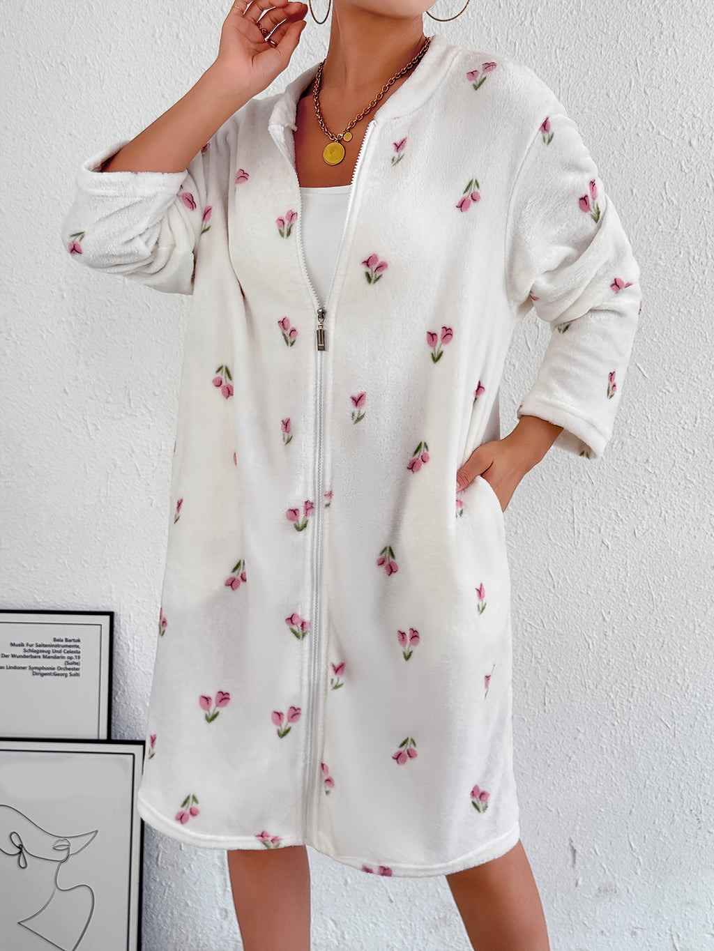 Women's pink patterned flannel zip-up dressing gown