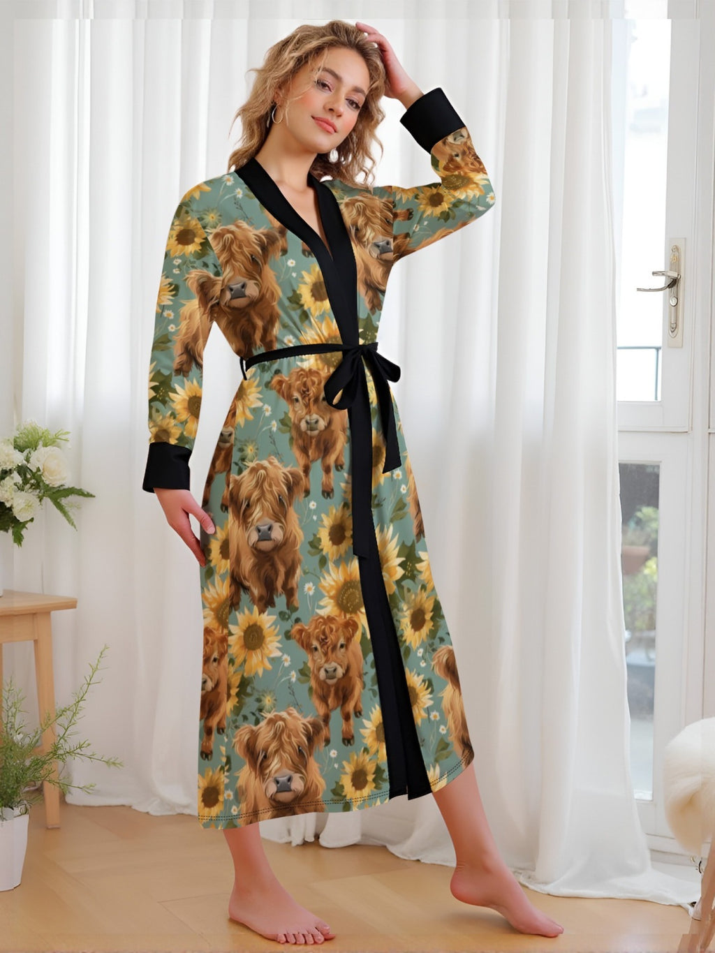Women's plus size Highland cow and sunflower print dressing gown