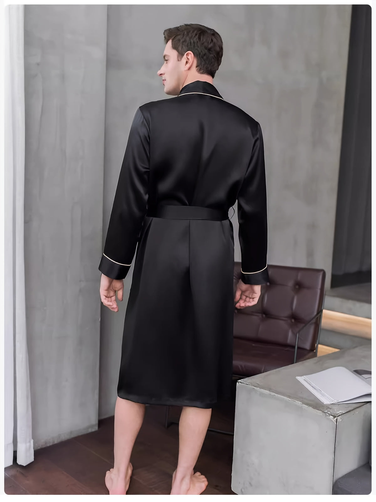 Men's black mulberry silk dressing gown