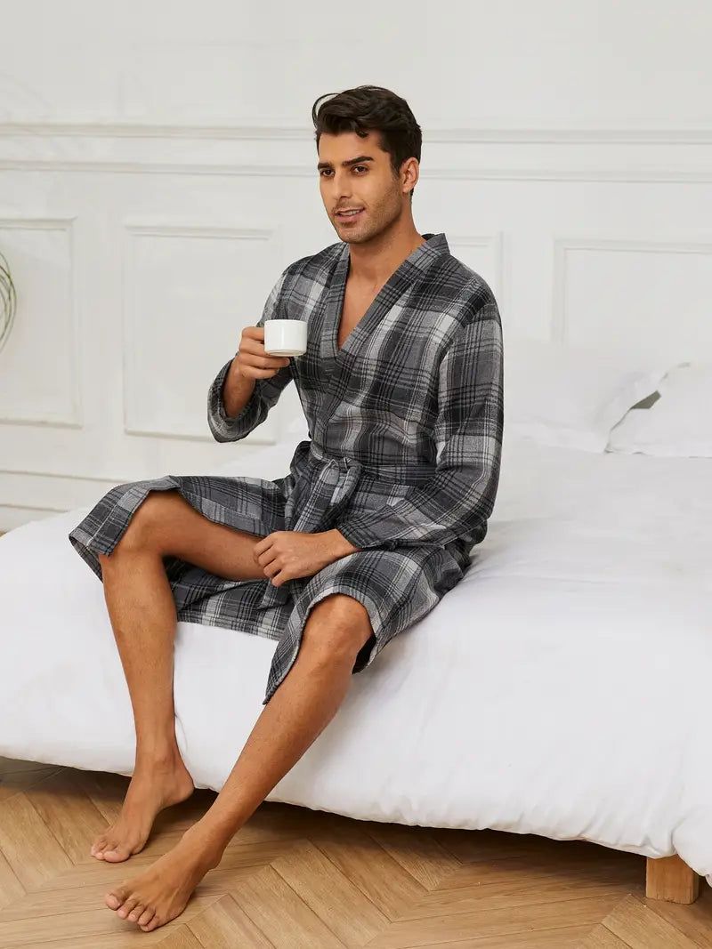 Men's long checked cotton kimono robe