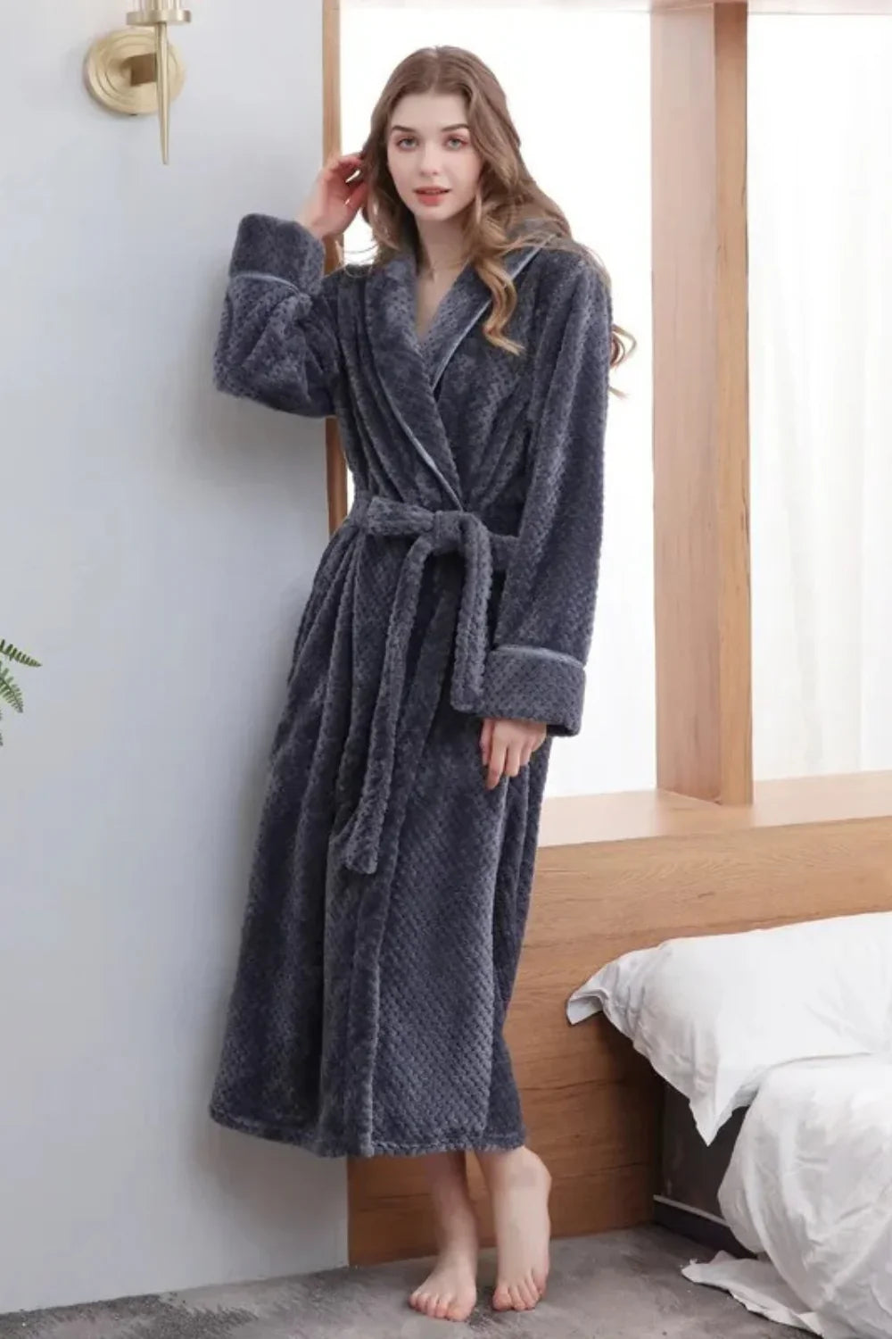Women's long fluffy fleece dressing gown — Grey