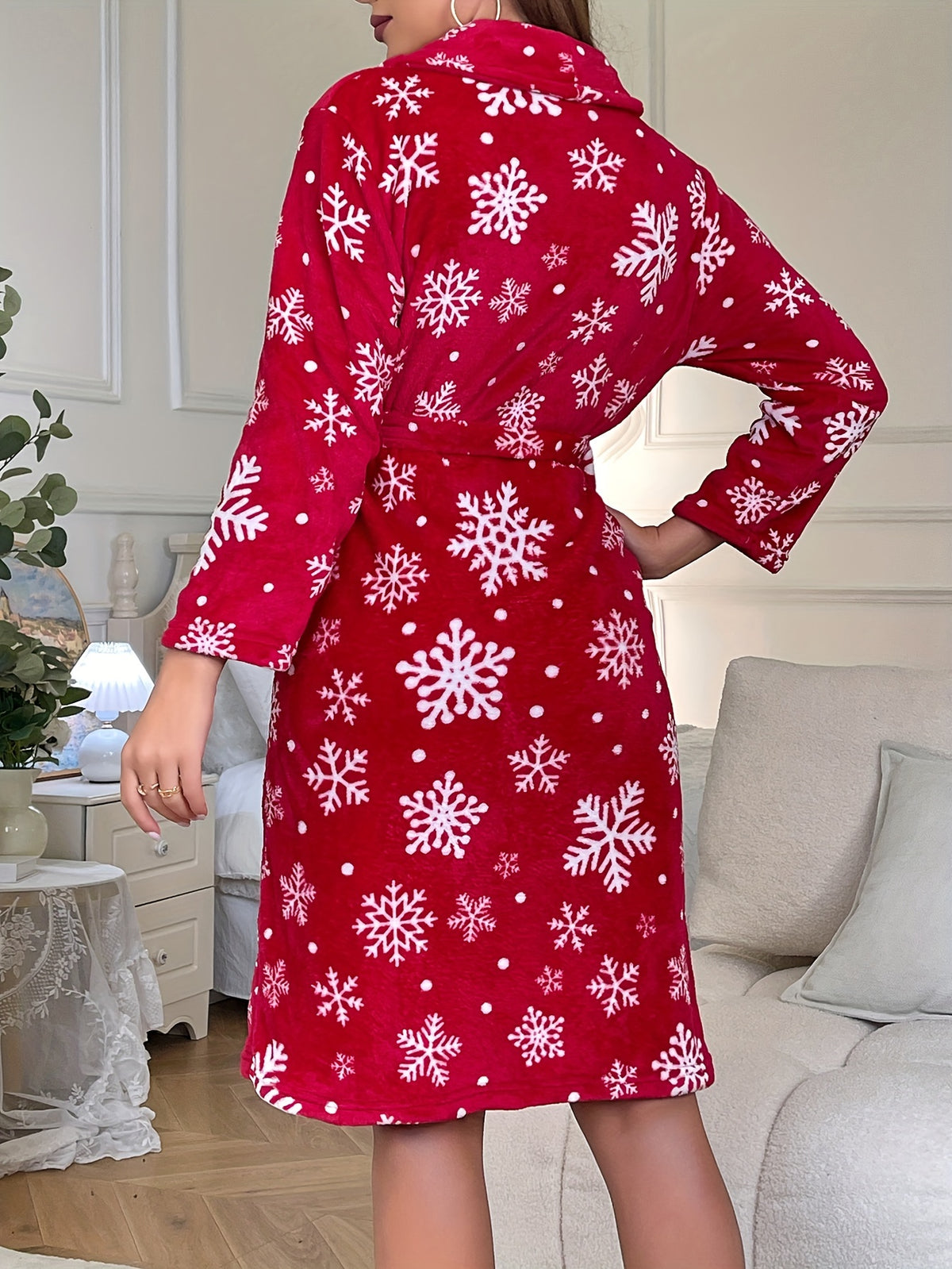 Women's plus size red snowflake flannel dressing gown