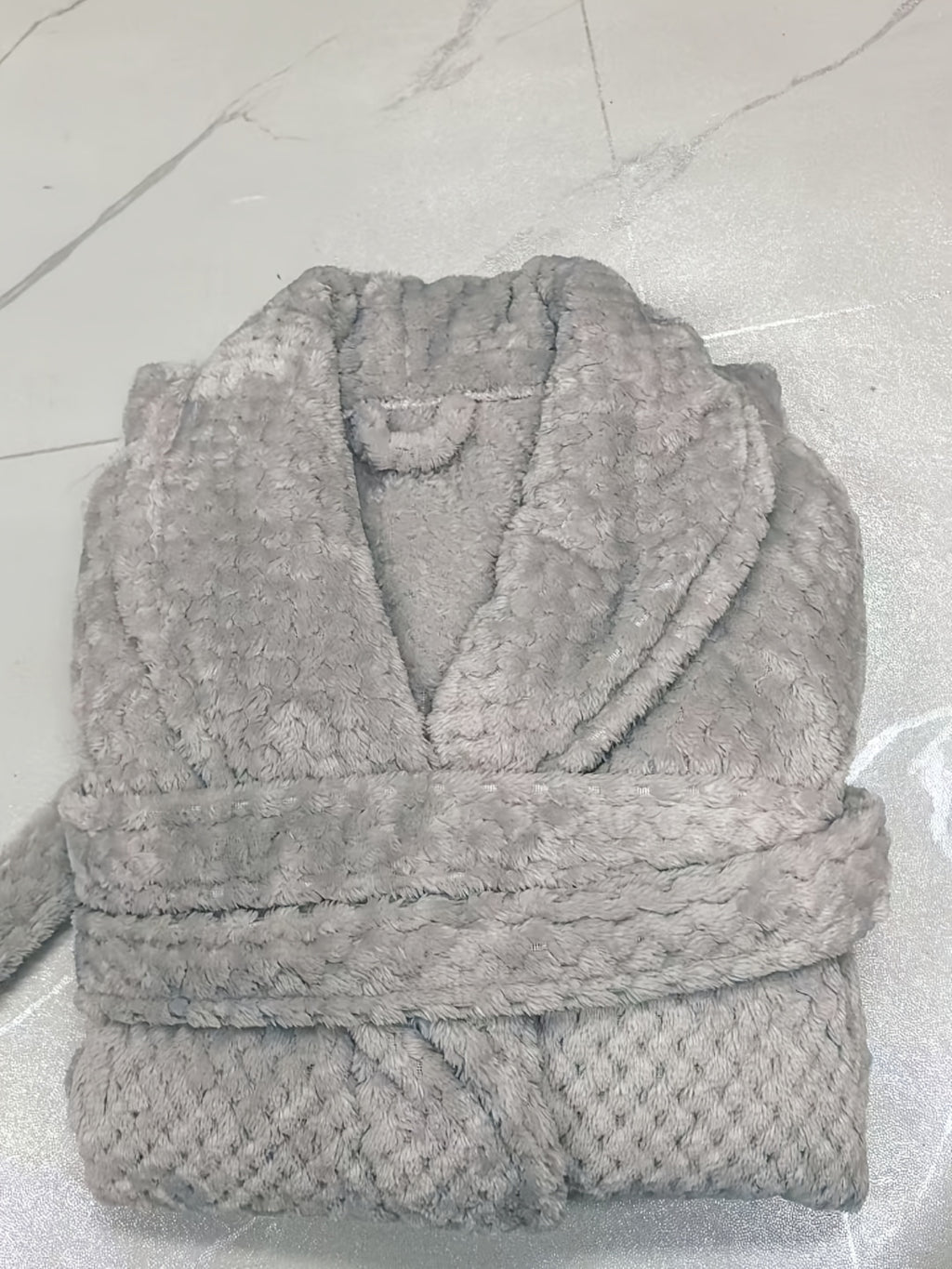 Men's textured fleece bathrobe