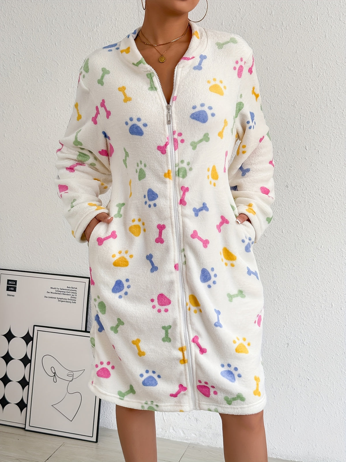 Women's pink flannel zip-up dressing gown