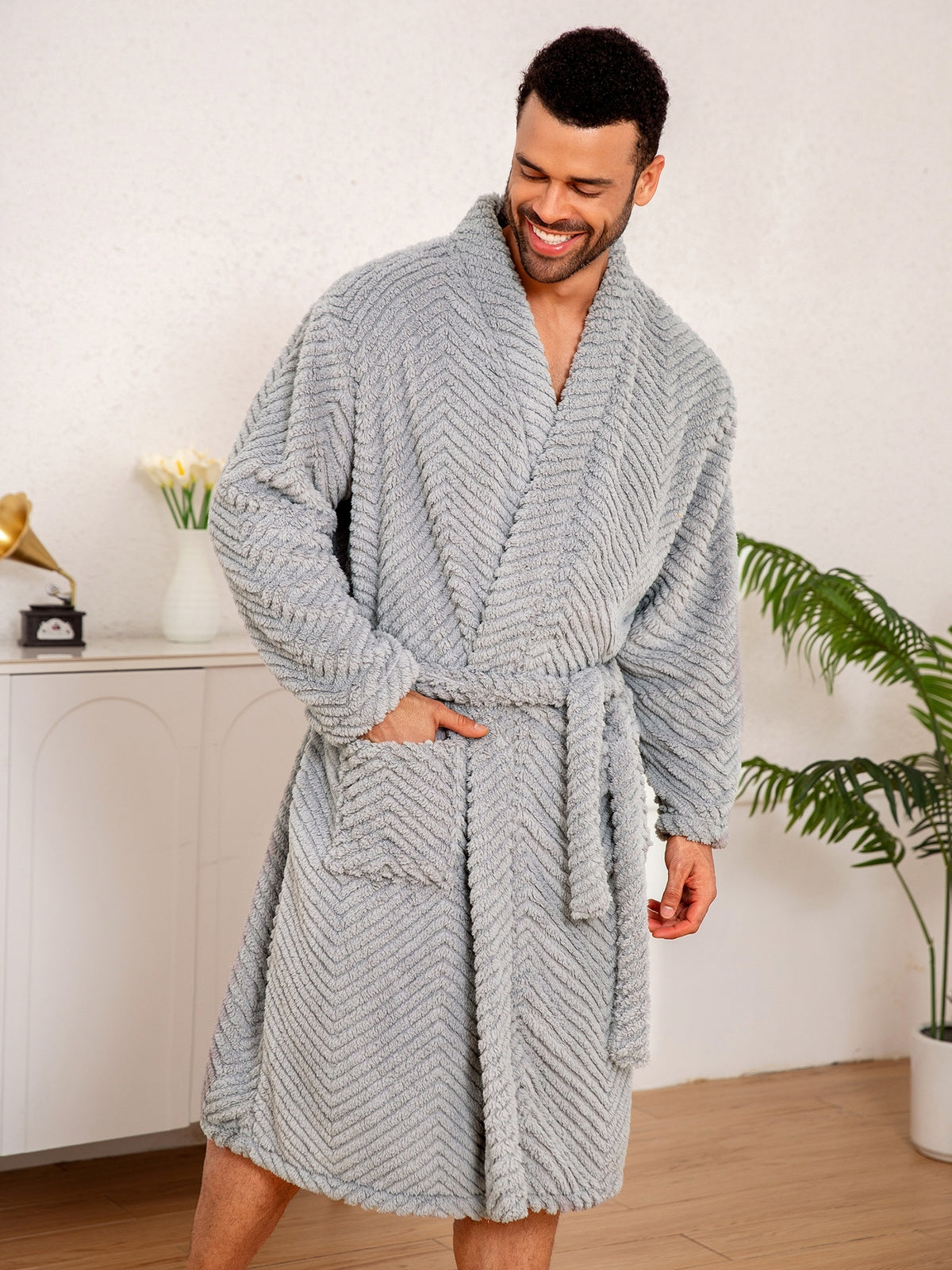 Men's long fleece bathrobe