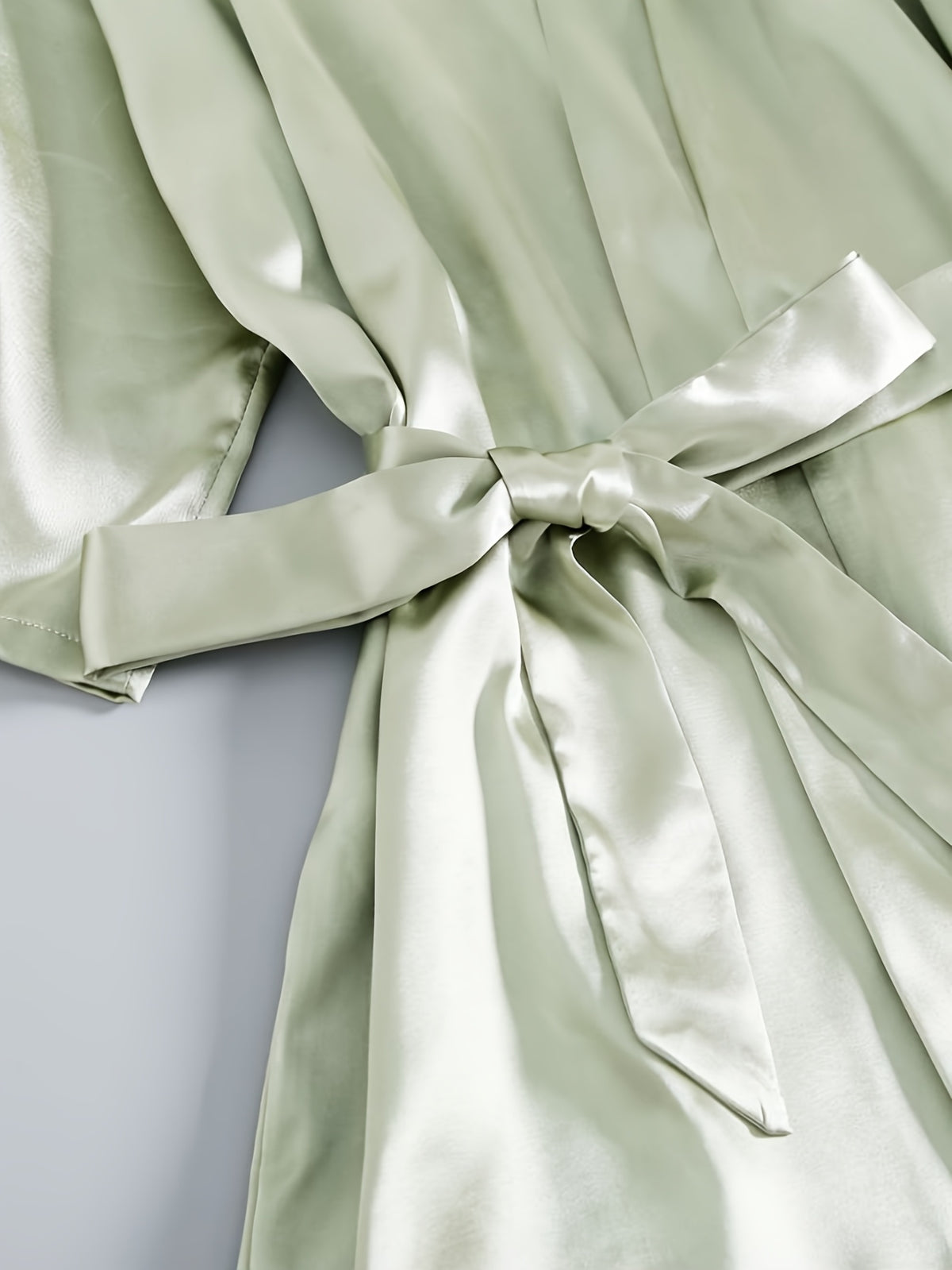 Women's short dressing gown