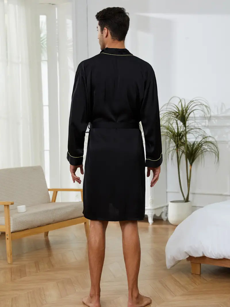 Peignoir de Luxe Noir avec Détails Dorés — photo 2