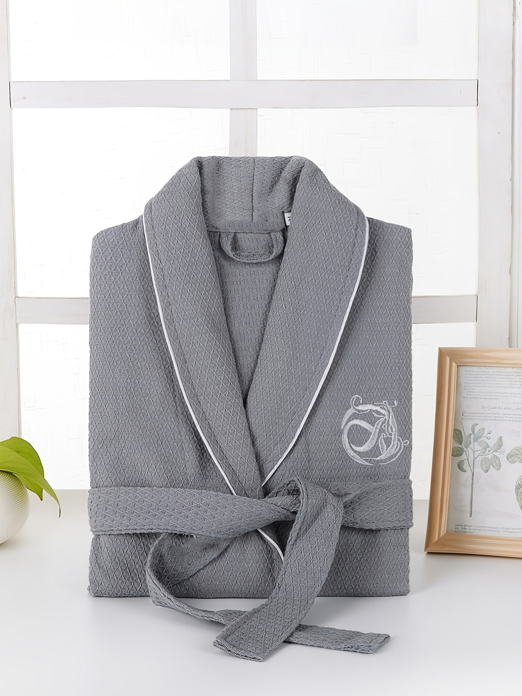 Men's waffle bathrobe