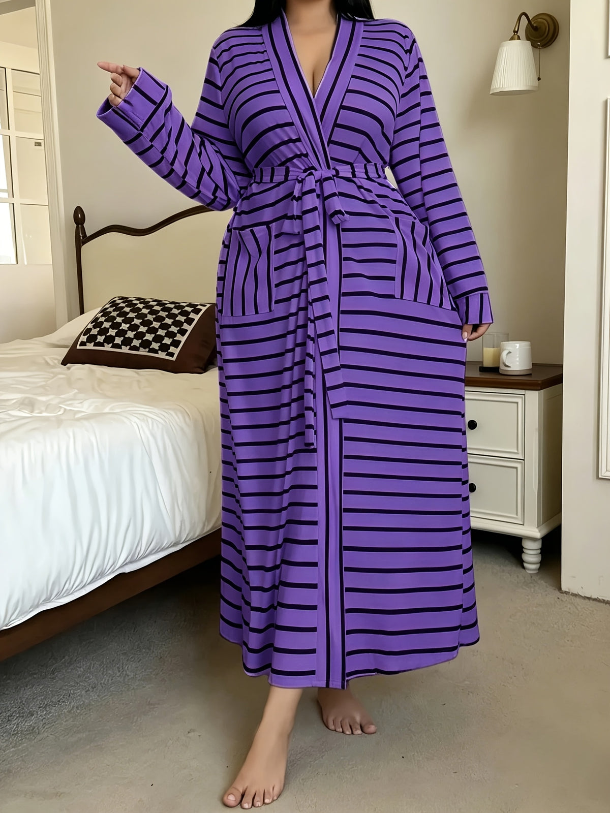Women's plus size striped dressing gown