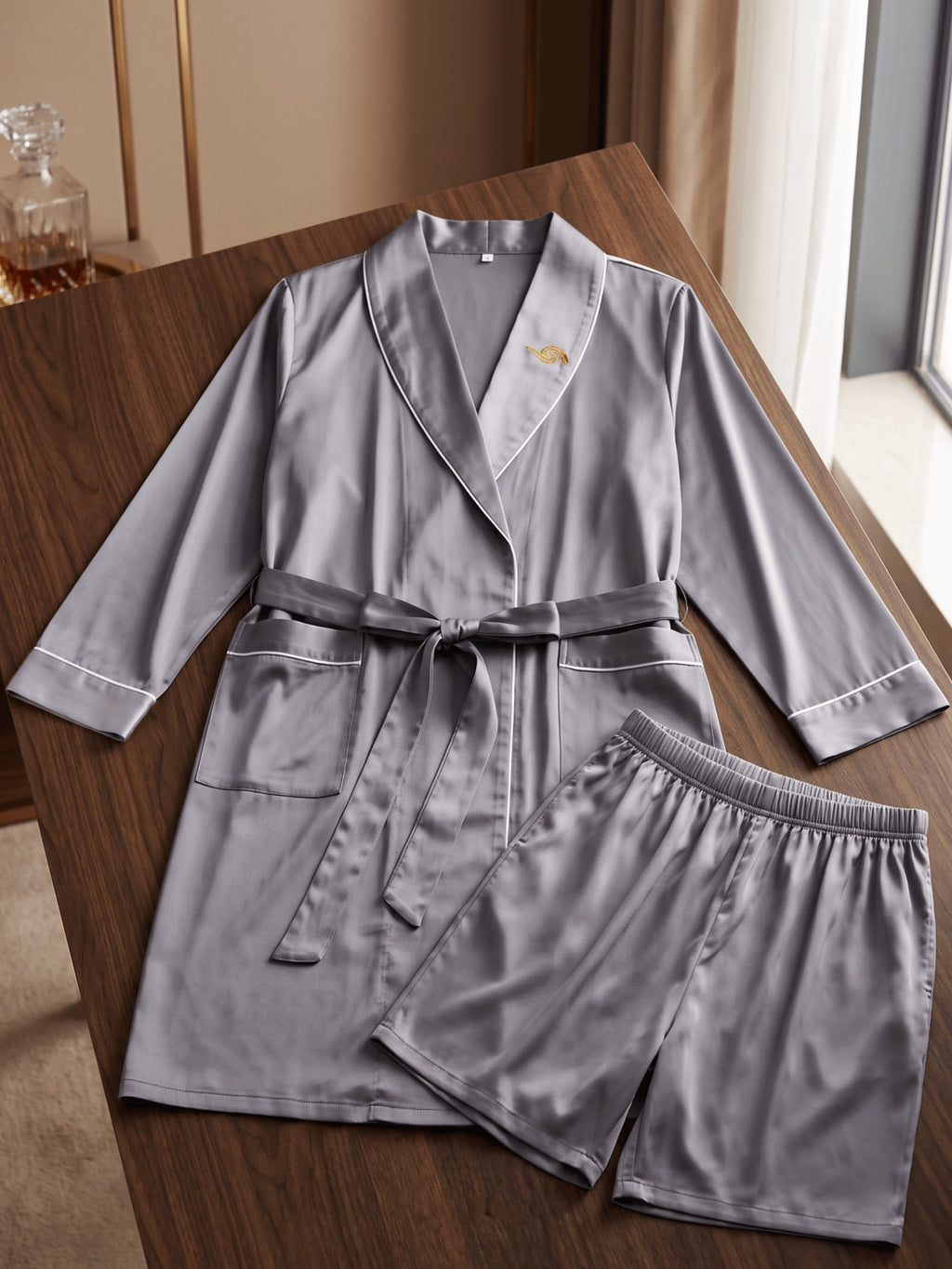 Men's embroidered satin dressing gown and shorts set