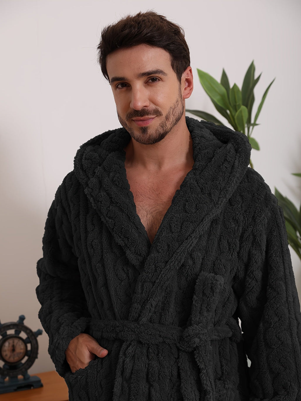 Men's cable-textured hooded towelling bathrobe