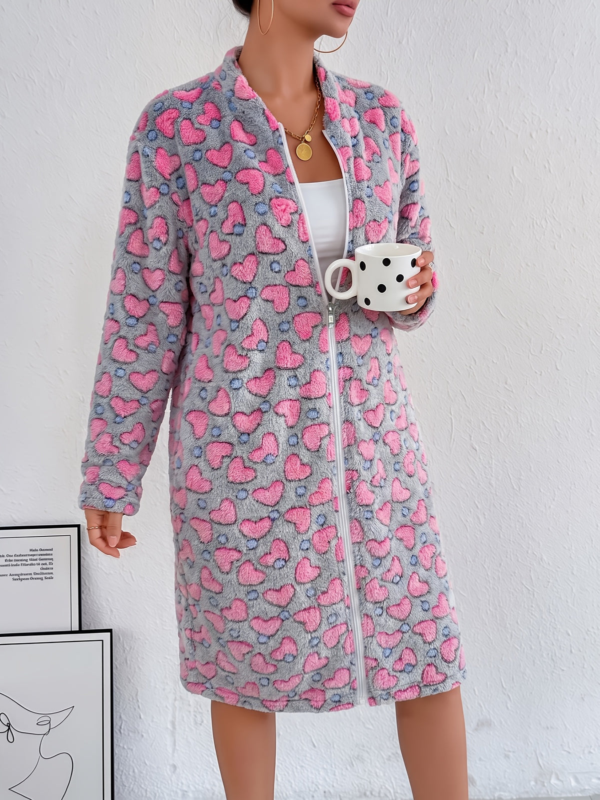 Women's heart and polka dot flannel zip-up dressing gown