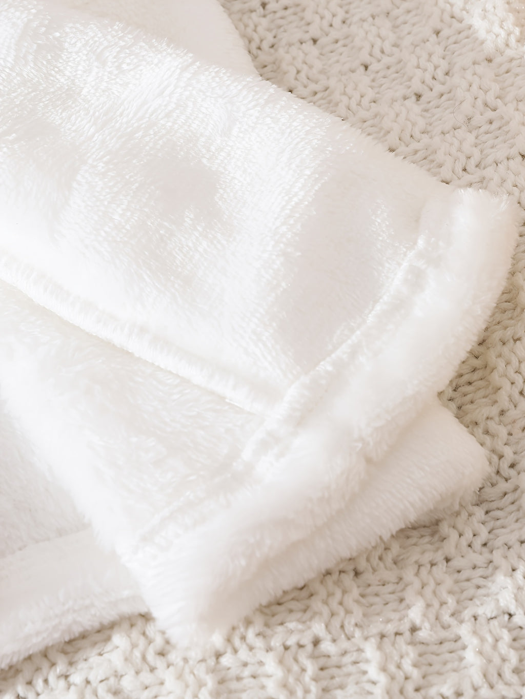 Baby white fluffy fleece bathrobe
