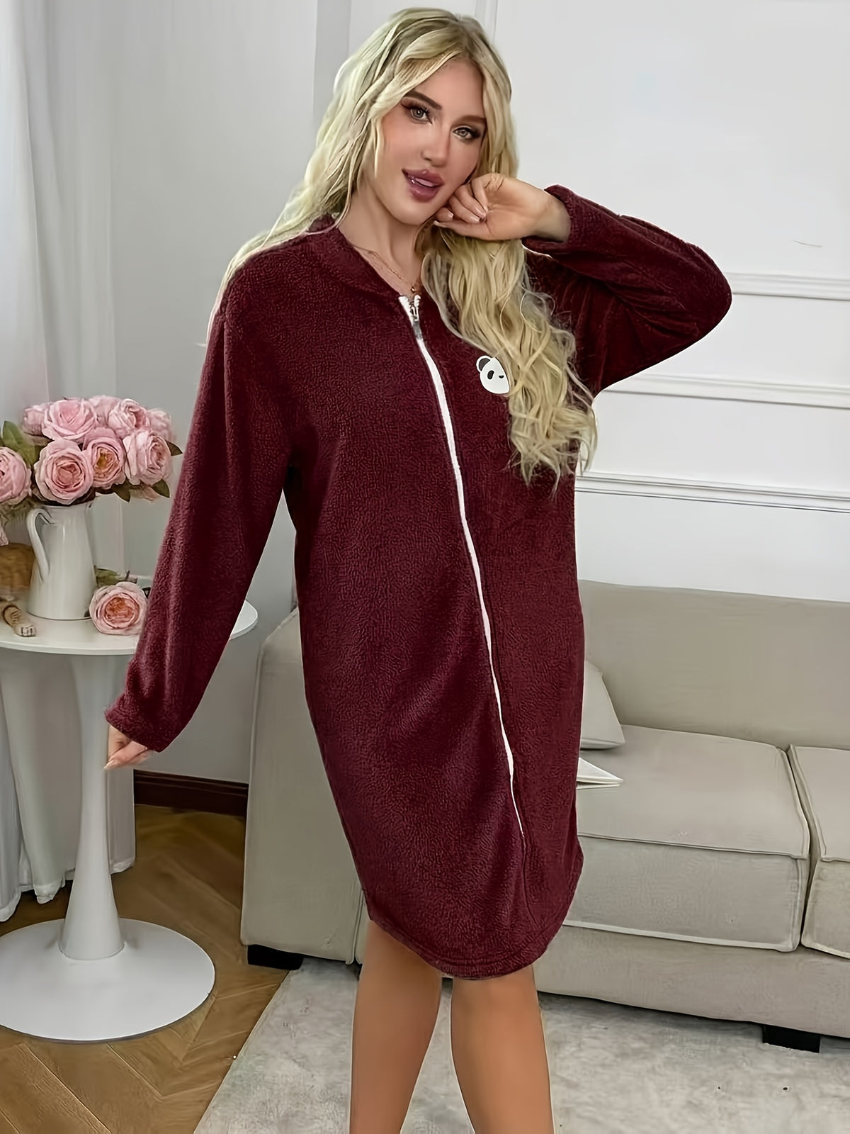 Women's velvet zip-up dressing gown