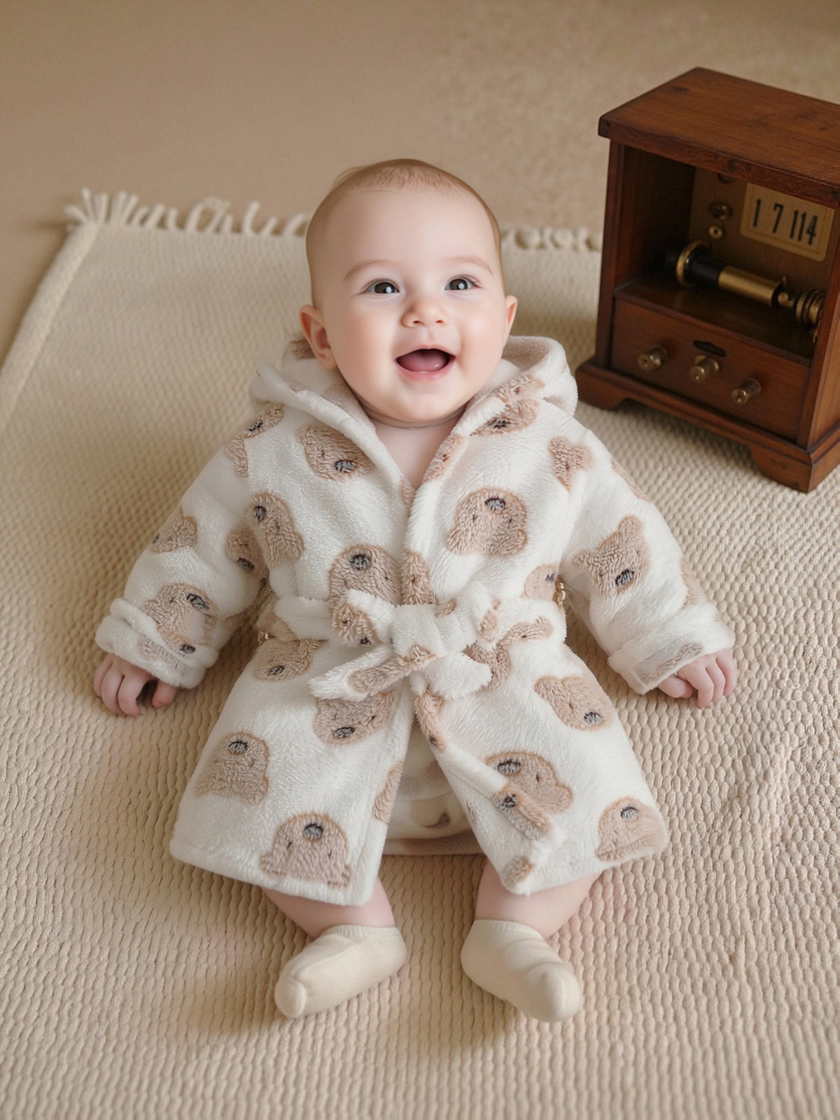 Newborn long hooded fluffy fleece dressing gown